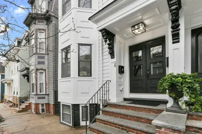 28 Telegraph St #1