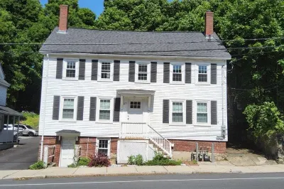 117 N Main St, 2nd Floor #117 1