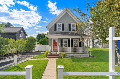 36 Pleasant Street