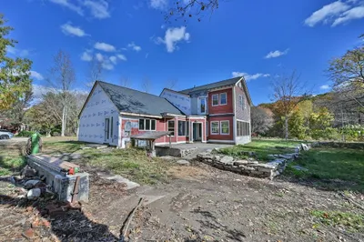 18 Kingsbury Rd