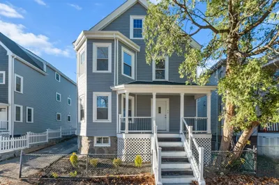 93 W Selden St 1