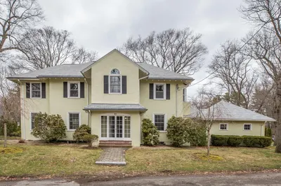 81 Carlton Road 1