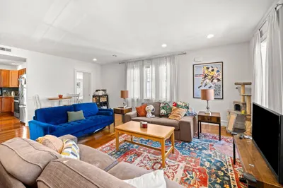 47 Julian St #2 1