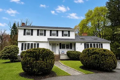 307 Glen Rd 1