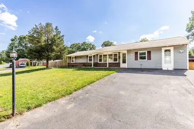 135 Anne Marie Dr 1