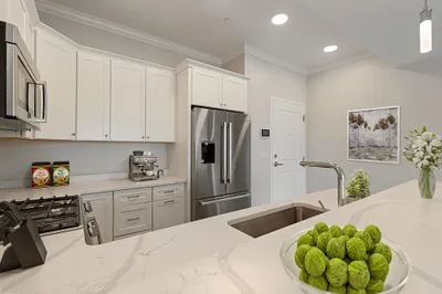 131 Eliot St #305