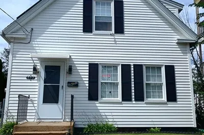 273 Pleasant St