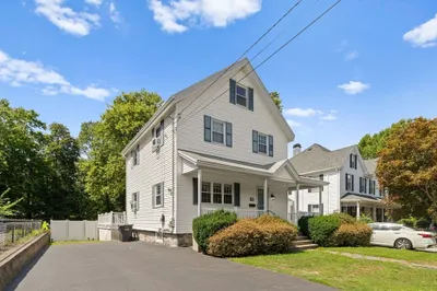 63 Oakdale Ave 1