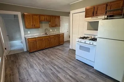 13 Knowlton St #2 1