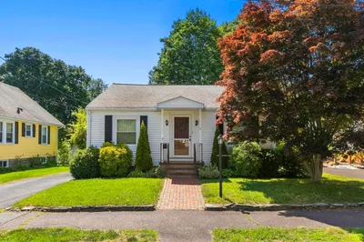 8 Ames Street