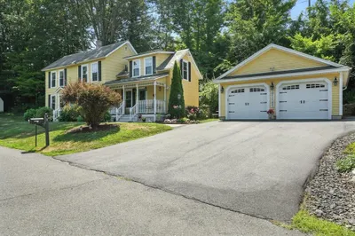 8 Craig Avenue 1
