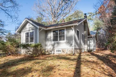 49 Anderson Ave 1