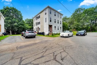 50 Fairlawn Ave