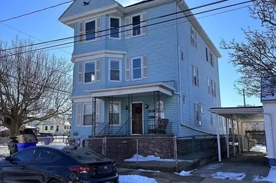 351 King Philip Street 1