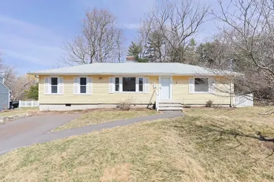 149 Carpenter Rd 1