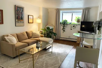 34 Kinross Road #2