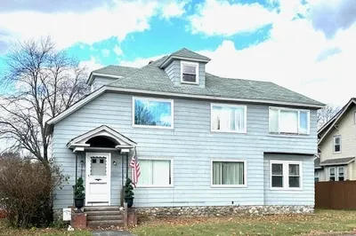 25 Peters St #B 1