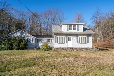 919 Chase Rd 1