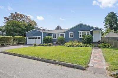2 Lodge Rd
