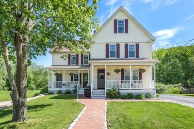 134 Peck St 1
