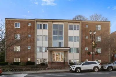 859 Broadway #15