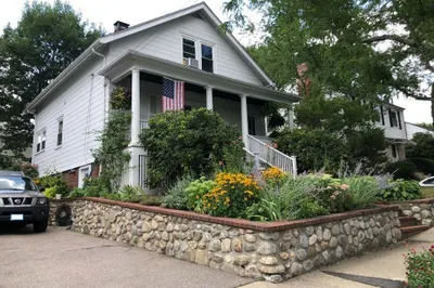 42 Brucewood St