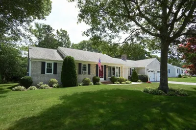 152 Ansel Howland Rd 1