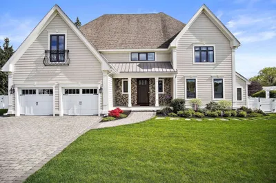 8 Brandt Dr 1