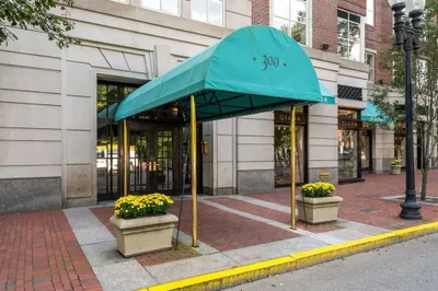 300 Boylston St #511 1