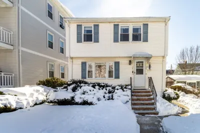 236 Fellsway W