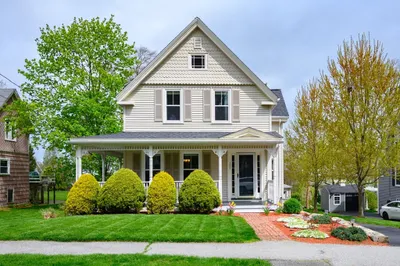 121 Hollis Ave 1