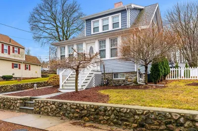 7 Fairmount Rd 1