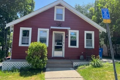29 Copley Ave