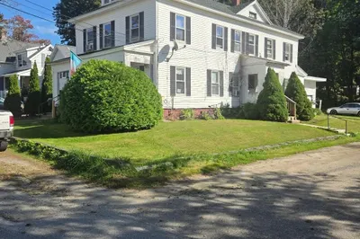 324 Front St 1