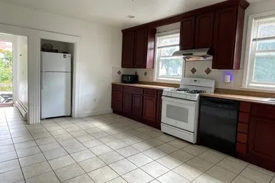 28 Holworthy Place #1