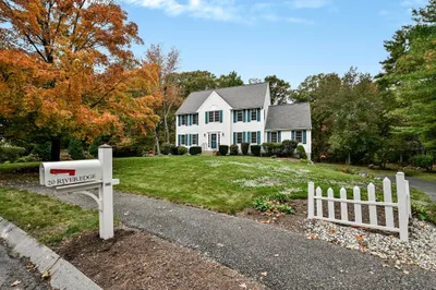 20 River Edge Rd 1