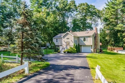 58 Old Southbridge Rd 1