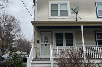 9 Marden Ave