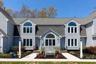 35 Pilgrim Village Road #402 1