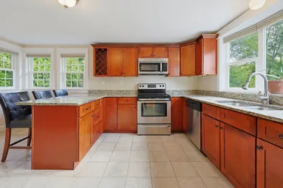 2806 Providence Rd 1