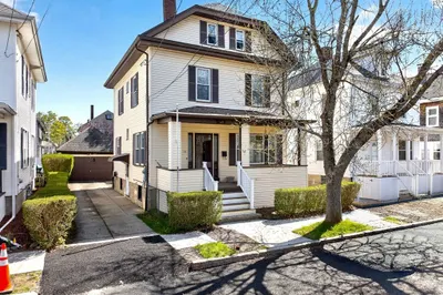 72 Carroll St