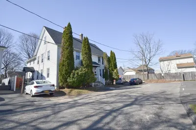 45-47 Beaudry St