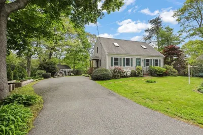 120 Blueberry Ln