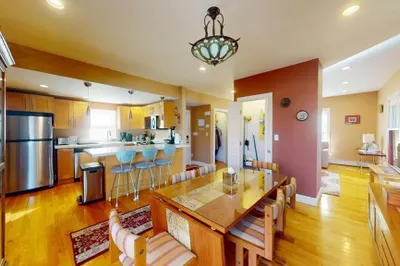 25 Cottage Avenue #2 1
