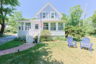 5 Pleasant Street