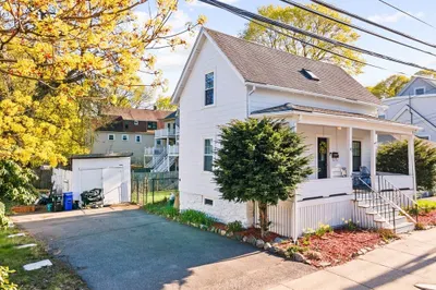 45 Valley St 1