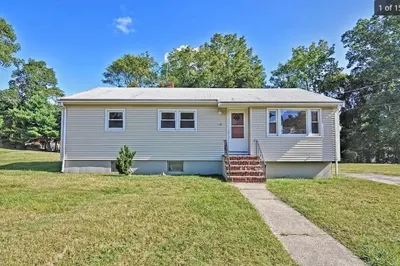 16 Kiley Dr