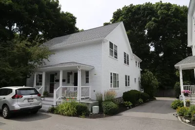 7 Temple Pl #7 1