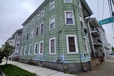 106 Ashley Blvd 1