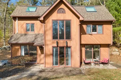 1110 Maple Valley Rd 1